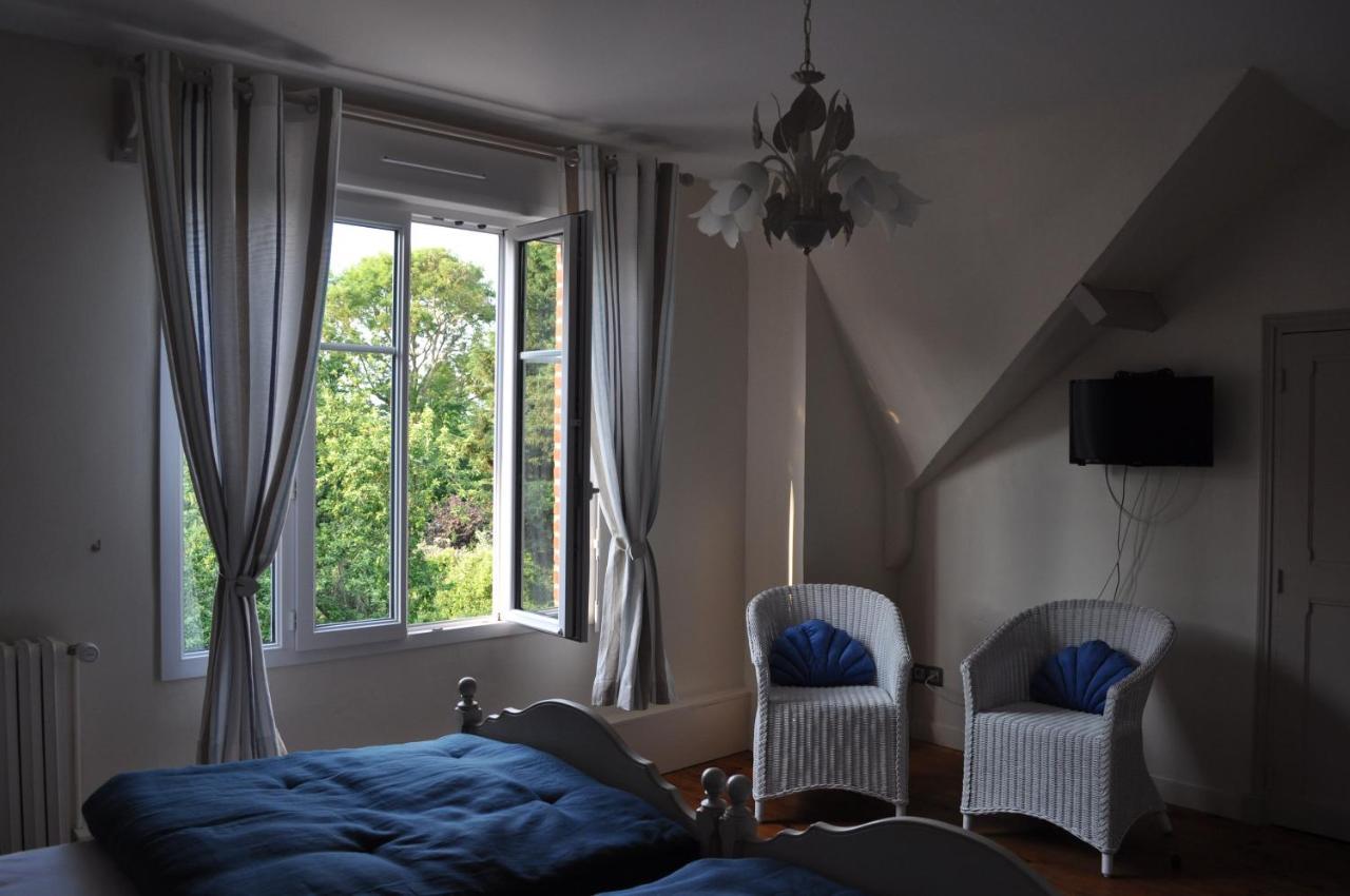 Cambremer La Villa Des Tilleuls מראה חיצוני תמונה